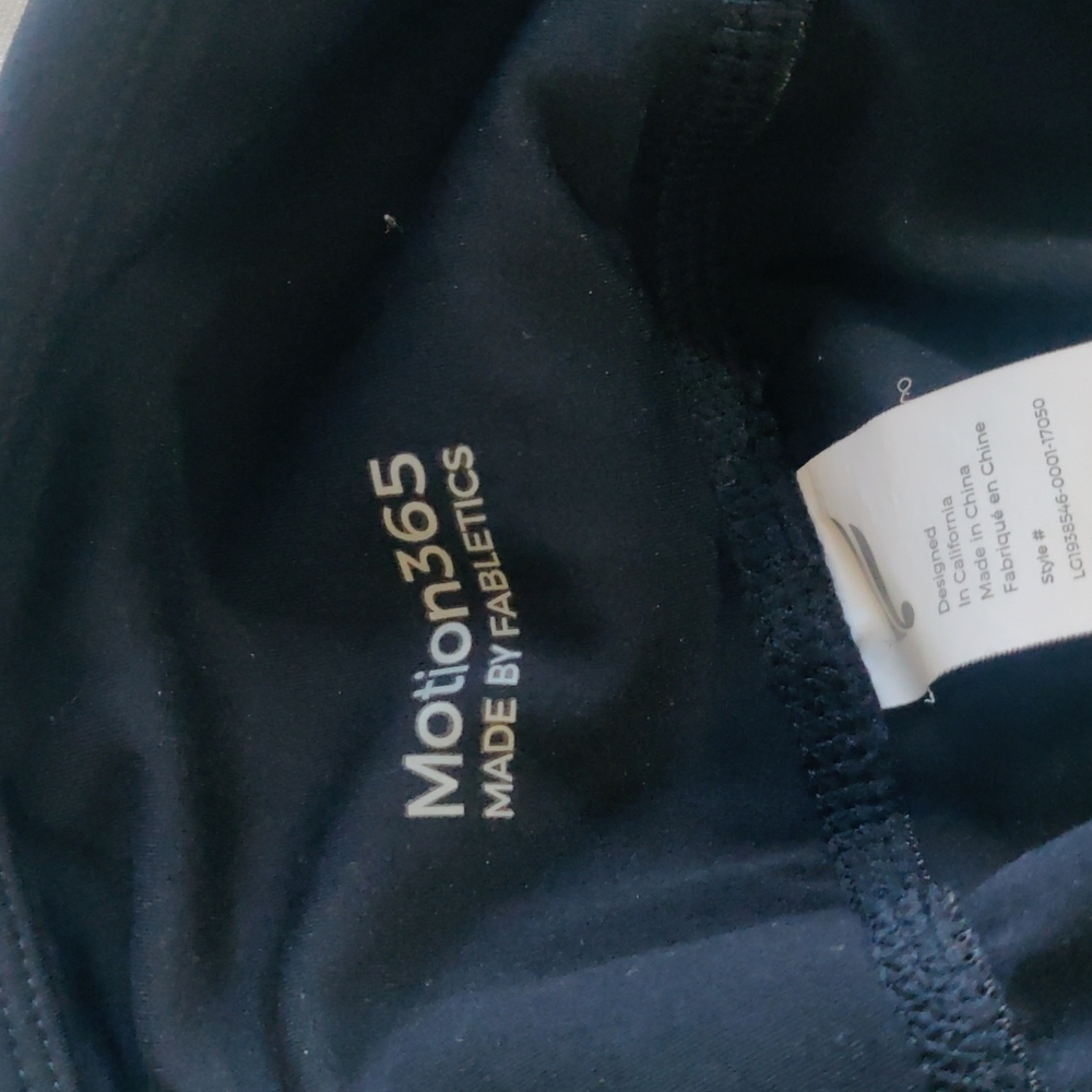 Fabletics Motion 365 Size Large - image 6